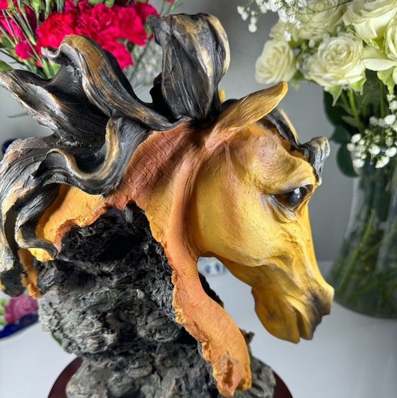 This is a spectacular piece. Part of the Goldenvale Collection. Heavy. Resi - Picture 11 of 15